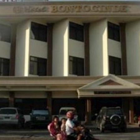 Hotel Bontocinde Makassar Eksteriør billede